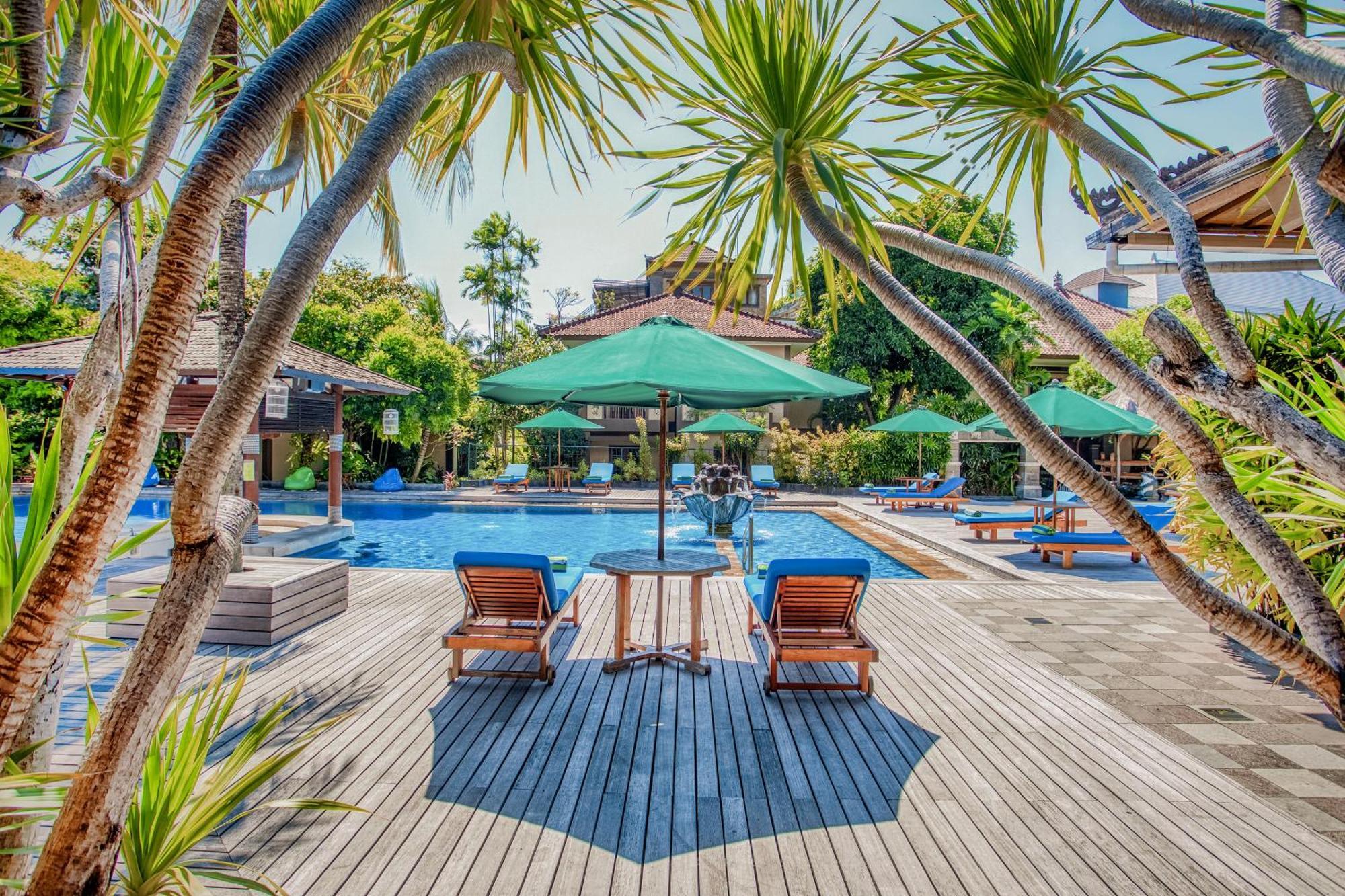 Risata Bali & 4* Kuta Lombok