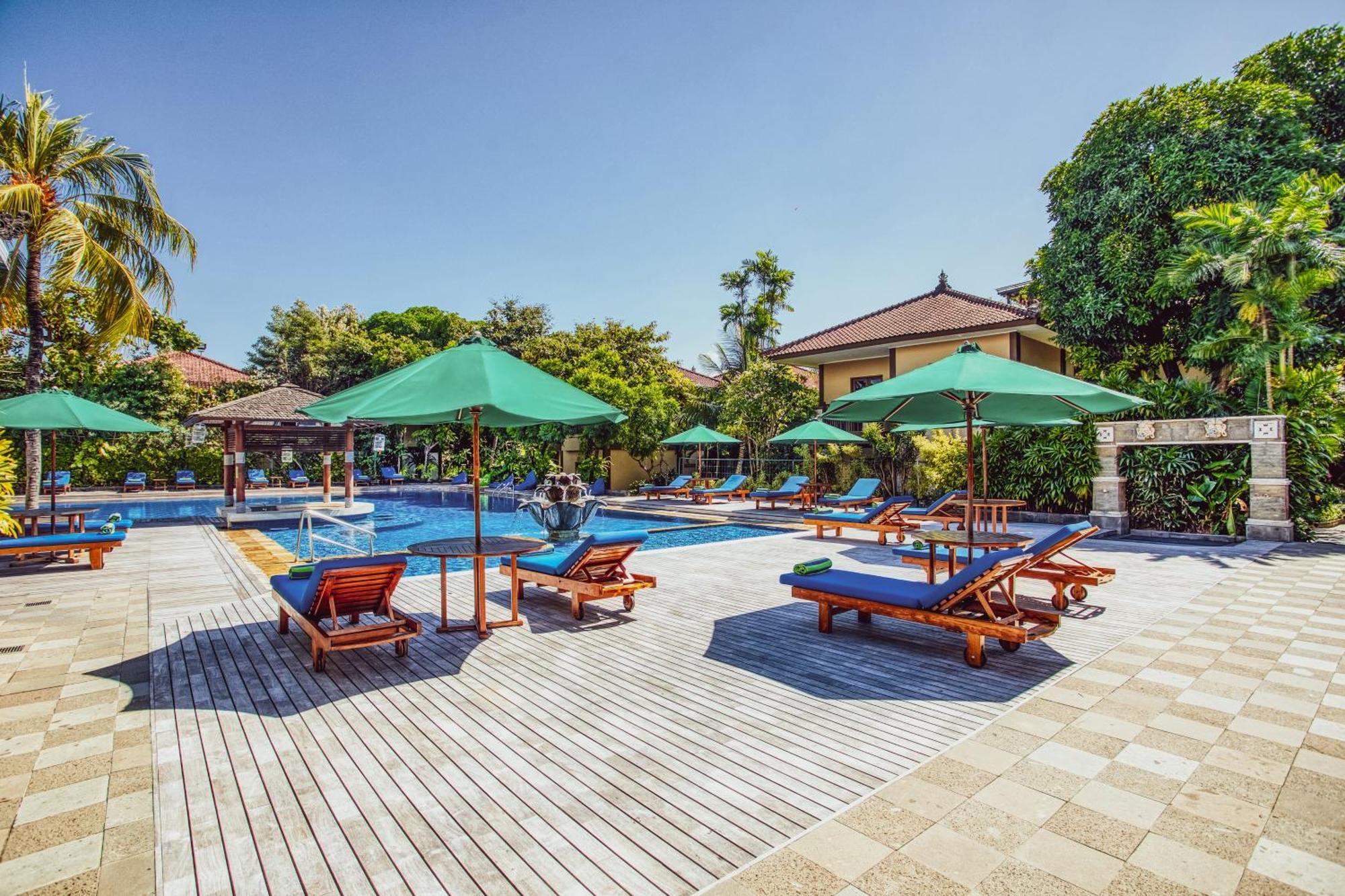 Risata Bali & Kuta Lombok
